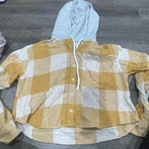 American Eagle Outfitters Mustard and Beige Checkered Jacket